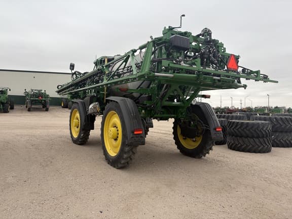 Image of John Deere 616R equipment image 3