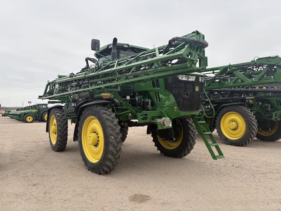 Image of John Deere 616R equipment image 2