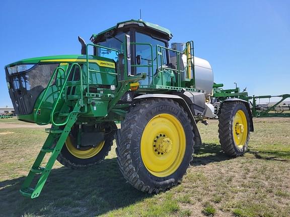 Image of John Deere 616R equipment image 1