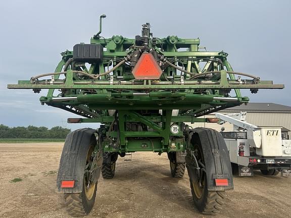Image of John Deere 616R equipment image 4