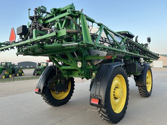 Image of John Deere 616R equipment image 4