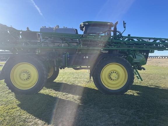 Image of John Deere 616R Primary image