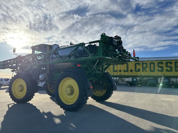 Image of John Deere 616R equipment image 2