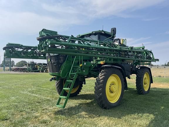 Image of John Deere 616R equipment image 3