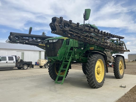 2024 John Deere 616R Equipment Image0