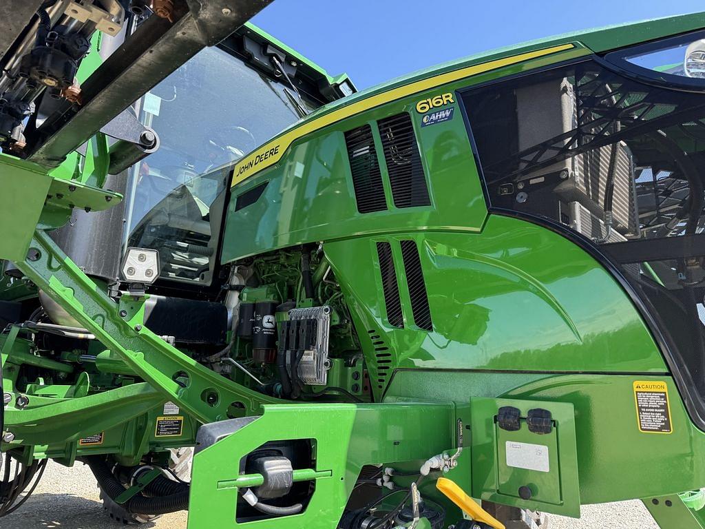 Image of John Deere 616R Primary image