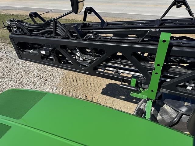 Image of John Deere 616R equipment image 4