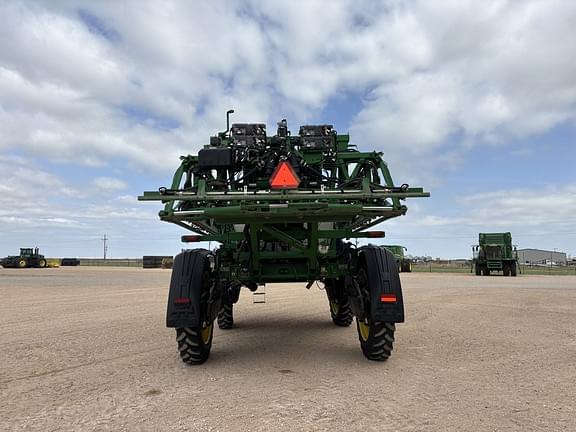 Image of John Deere 616R equipment image 3