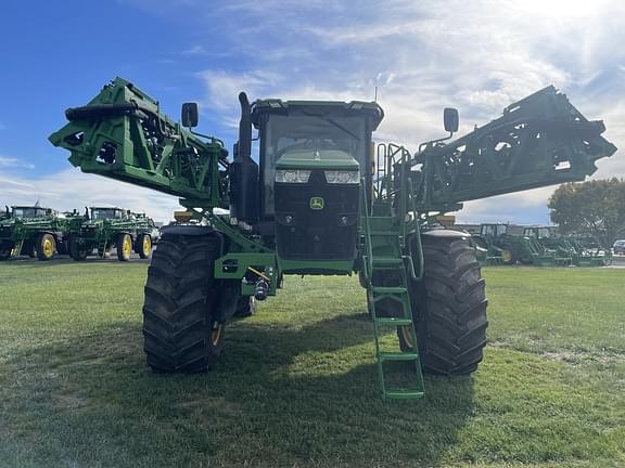 Image of John Deere 616R equipment image 2