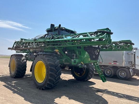 Image of John Deere 616R equipment image 1