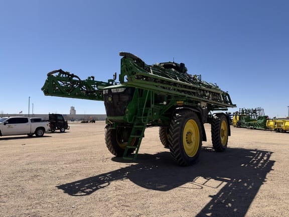 2024 John Deere 616R Equipment Image0