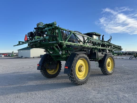 Image of John Deere 616R equipment image 4