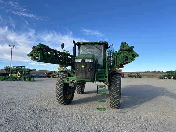 Image of John Deere 616R equipment image 3