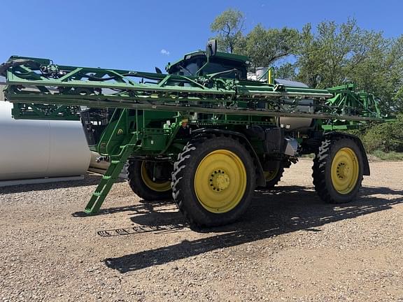 Image of John Deere 616R Image 0