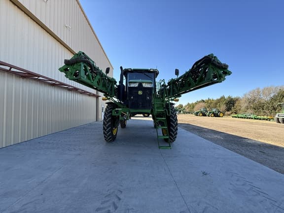 Image of John Deere 616R equipment image 2