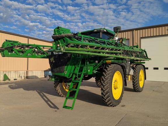 Image of John Deere 616R Primary image