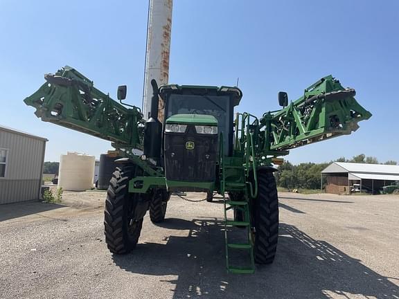 Image of John Deere 616R equipment image 1