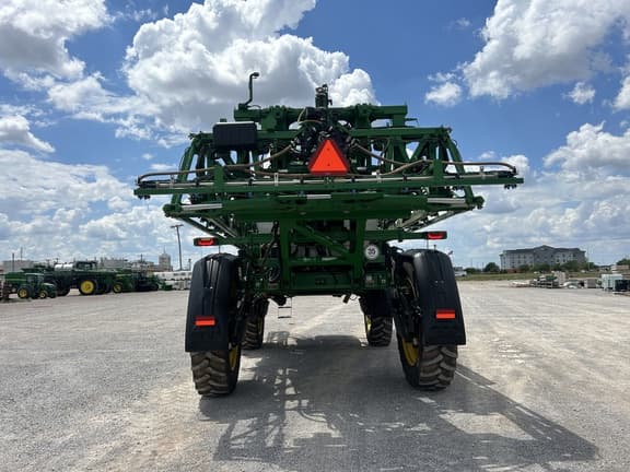 Image of John Deere 616R equipment image 3