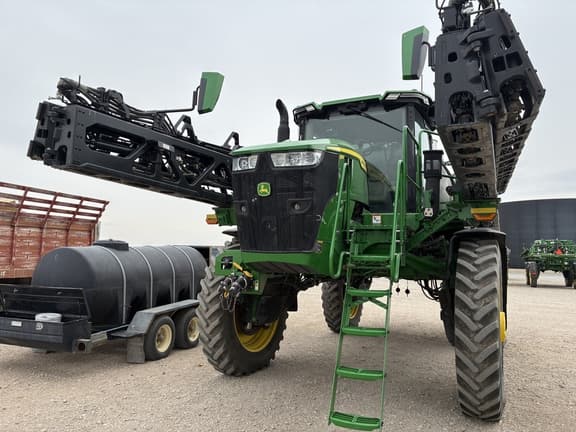 Image of John Deere 616R equipment image 2