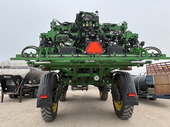 Image of John Deere 616R equipment image 4