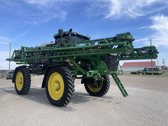 Image of John Deere 616R equipment image 4