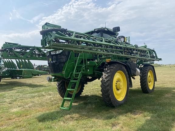 Image of John Deere 616R equipment image 3