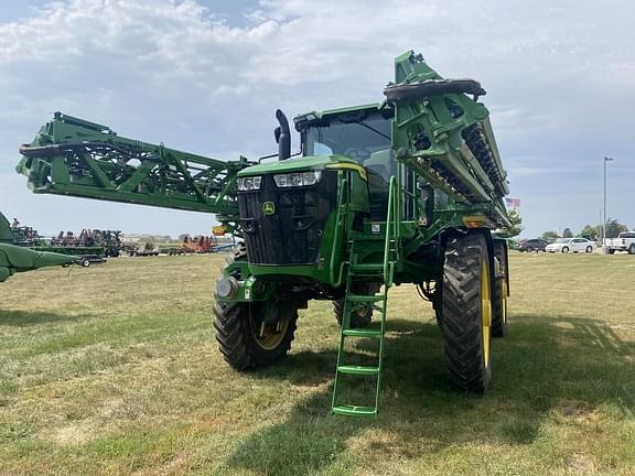 Image of John Deere 616R equipment image 2