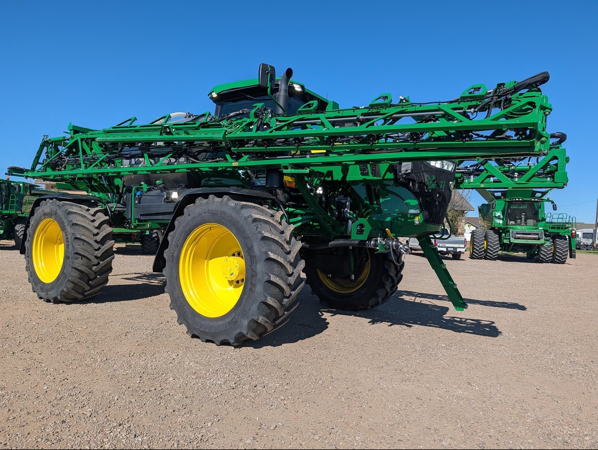2024 John Deere 616R Equipment Image0