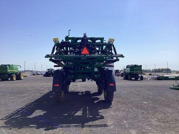 Image of John Deere 616R equipment image 3