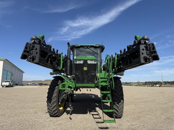 Image of John Deere 616R equipment image 3