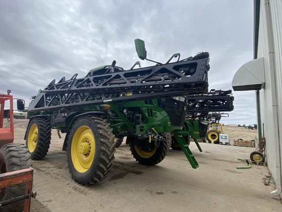 2024 John Deere 616R Equipment Image0