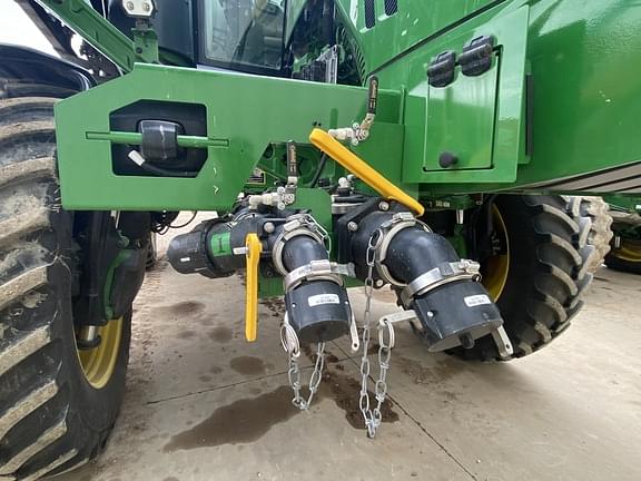 Image of John Deere 616R equipment image 2