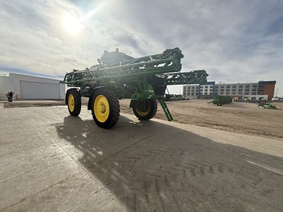 Image of John Deere 616R equipment image 3