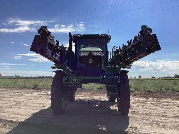 Image of John Deere 616R equipment image 1