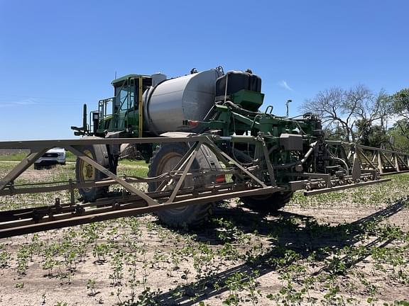 Image of John Deere 616R equipment image 3