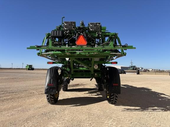 Image of John Deere 616R equipment image 3