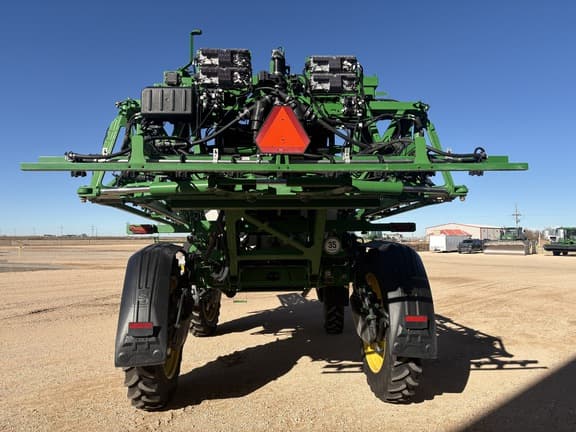 Image of John Deere 616R equipment image 3