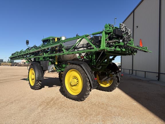 Image of John Deere 616R equipment image 2