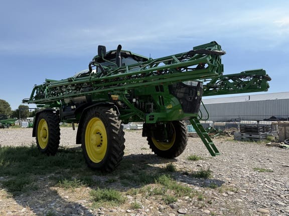 2024 John Deere 616R Equipment Image0