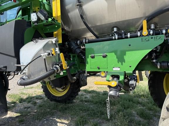 Image of John Deere 616R equipment image 4