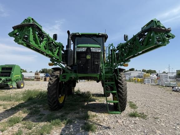 Image of John Deere 616R equipment image 1