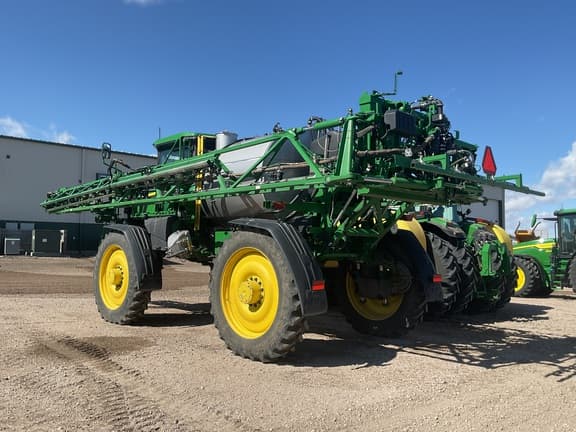 Image of John Deere 616R equipment image 2