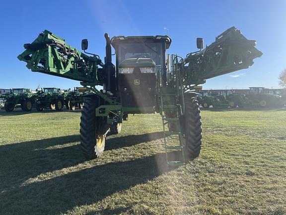 Image of John Deere 616R equipment image 1