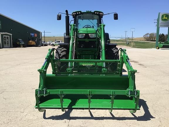 Image of John Deere 6175M equipment image 1