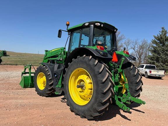 Image of John Deere 6175M equipment image 2