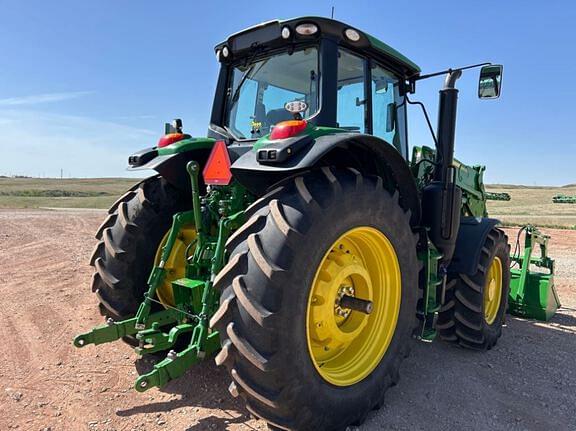Image of John Deere 6175M equipment image 4