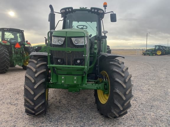 Image of John Deere 6175M equipment image 2