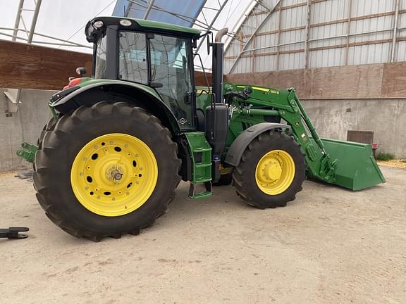 Image of John Deere 6175M equipment image 2