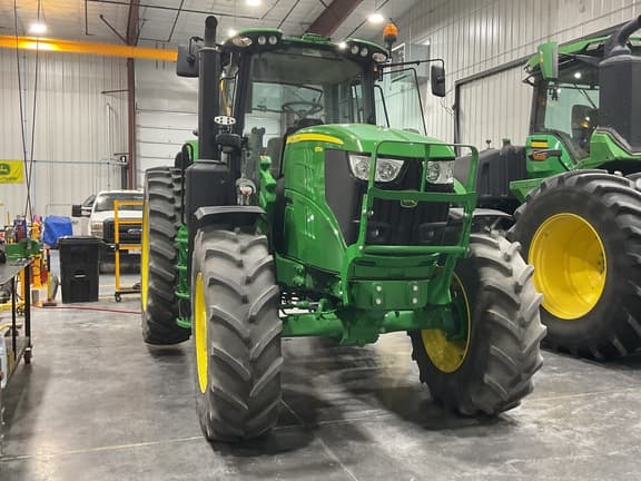 Image of John Deere 6175M equipment image 1