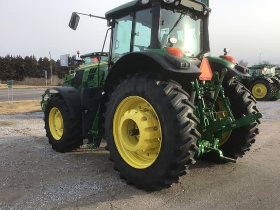 Image of John Deere 6175M equipment image 3